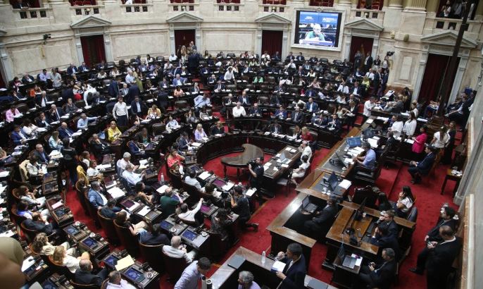 Ley de Bases: Diputados sesiona para aprobar la Ley de Bases de Milei