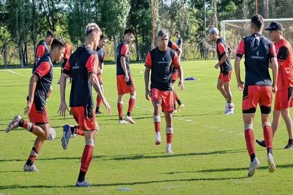 Colón, con varios jugadores 