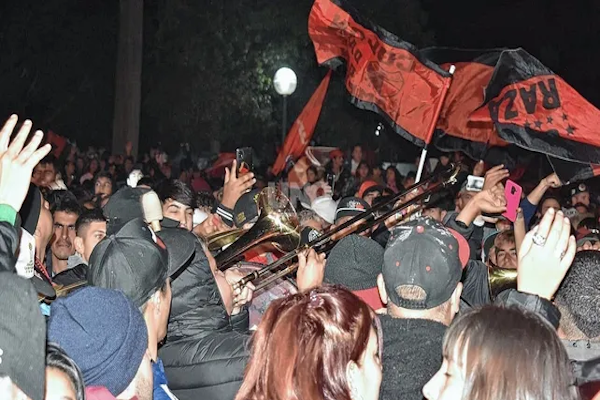 119 años:  Colón se prepara para su caravana y los festejos