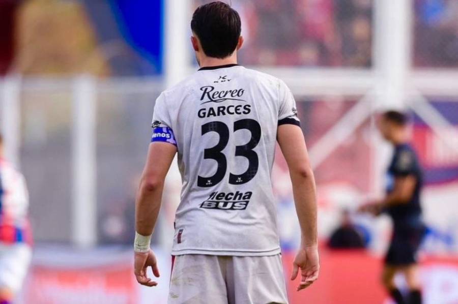 Garcés entrena con el Selectivo y su futuro en Colón es incierto