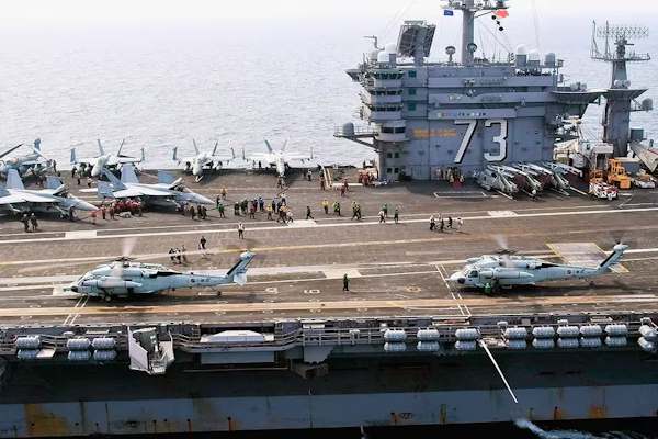 Un portaaviones nuclear de EEUU llegará a la Argentina
