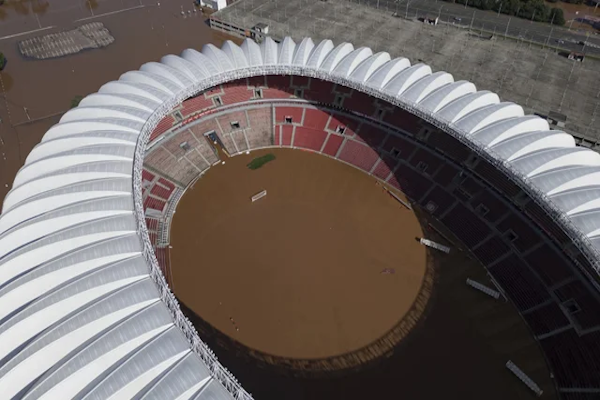 Inundaciones en Brasil: el Gobierno pedirá la suspensión de los torneos de fútbol