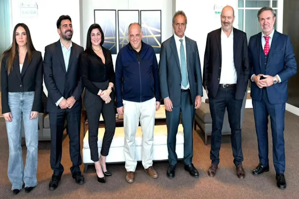 El Gobierno se reunió con el presidente de LaLiga por las Sociedades Anónimas