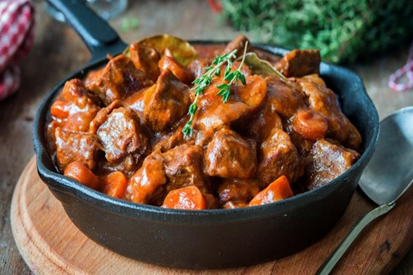 Temporada de guisos: los cortes ideales para cocinar a la olla