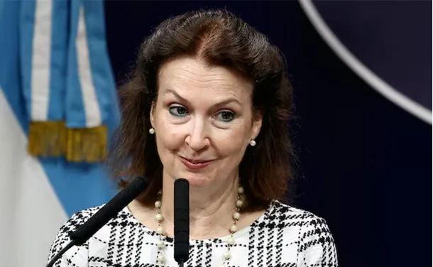 Diana Mondino le bajó el tono a la crisis diplomática con España