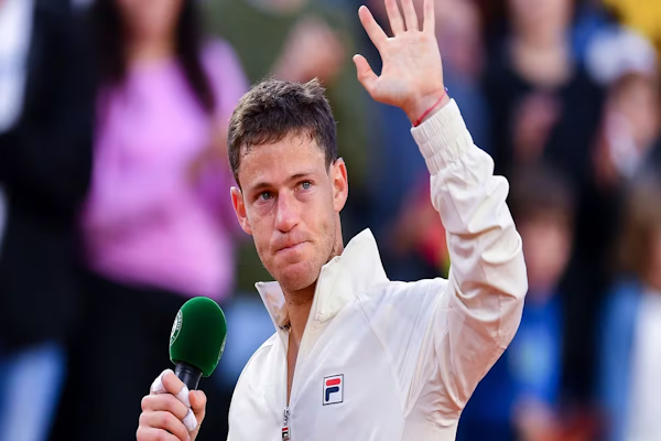 Schwartzman se despidió con lágrimas de Roland Garros 