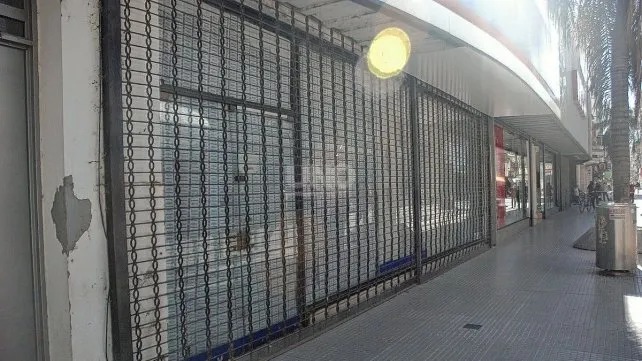 La cantidad de locales desocupados en Santa Fe aumentó un 10% y San Martín fue la arteria más perjudicada