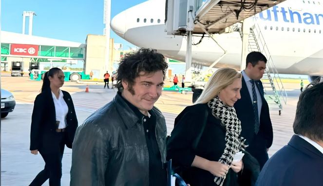 Milei viaja a El Salvador para asistir a la asunción de Bukele a su segundo mandato y después regresará a la Argentina