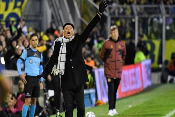 Russo valoró el empate