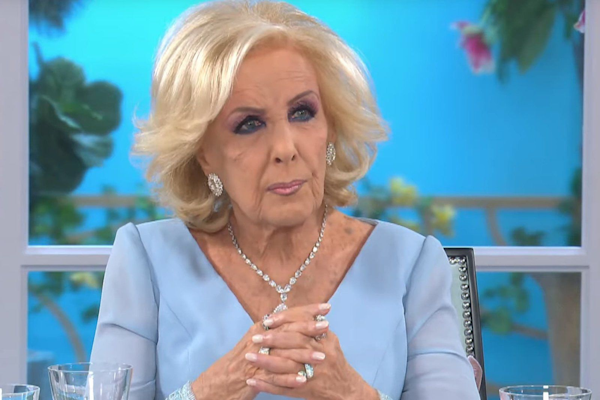 El escultor de la estatua de Mirtha Legrand: 