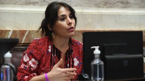 Un abogado de la Causa Vialidad denunció a la senadora Crexell por presuntas “dádivas”