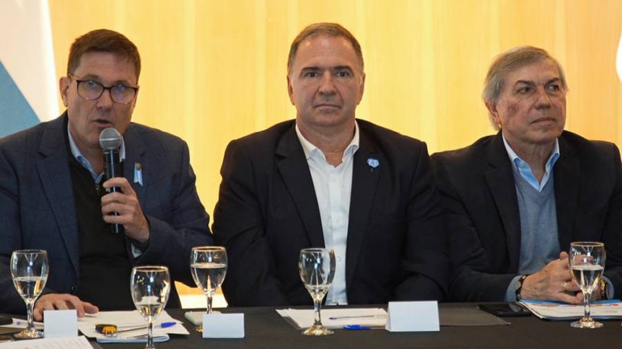 “La Región Centro nos permite una política federal poniendo el foco en el aprendizaje”