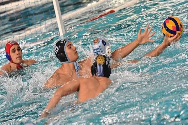 Mundial de waterpolo: Argentina goleó a Uruguay