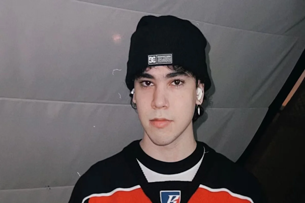 Un streamer es nuevo auspiciante de Colón