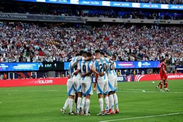 La historia continúa: Argentina venció 2-0 a Canadá y está en la final de la Copa América