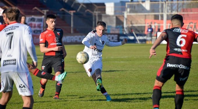 Colón se volvió de Paraná sin puntos y sin punta: Cayó 1-0 ante Patronato
