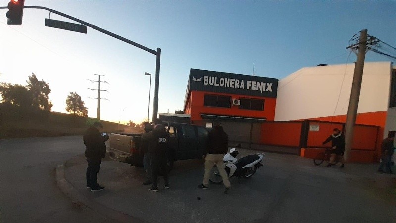 Detuvieron en zona oeste a un hombre que intentaba vender reflectores robados al municipio