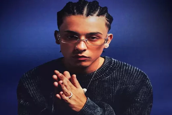 Trueno estrena el videoclip de “Real gangsta love”