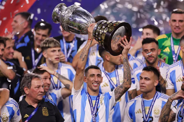 Di María ante las versiones de que rechazó el homenaje por Rosario Central