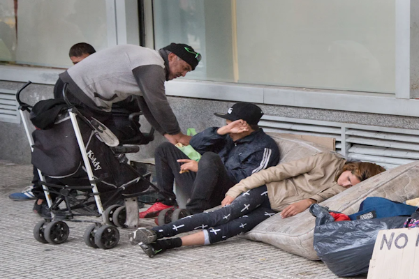 Hay 23 millones de argentinos en una situación social crítica