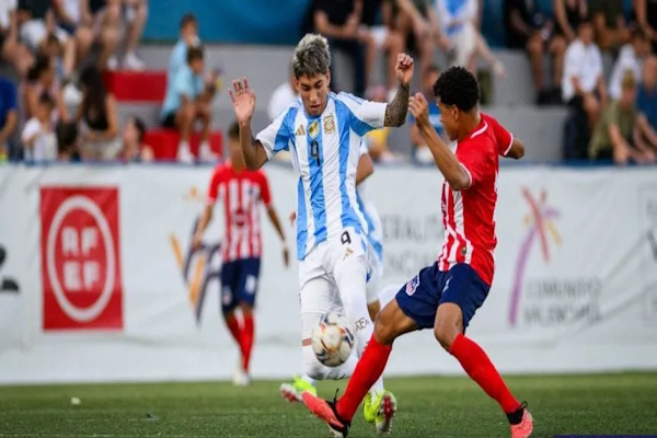 La Sub-20 debutó en el torneo de L ´Alcudia con una victoria