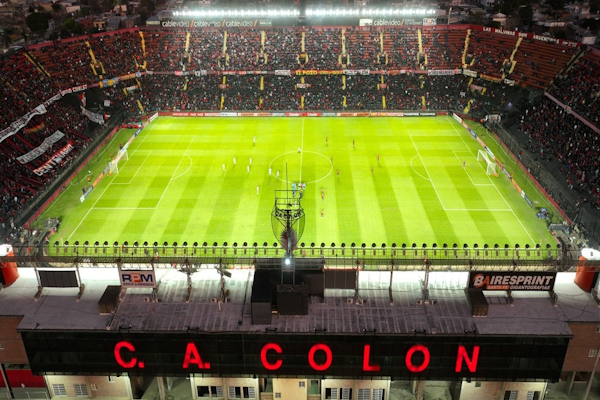 Para bien o para mal: Aldosivi juega antes que Colón