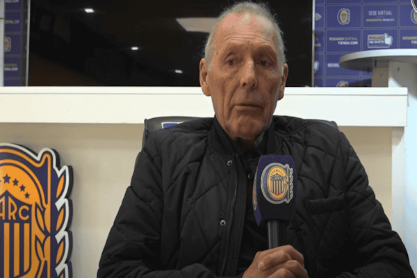 Emotiva despedida de Miguel Ángel Russo de Rosario Central