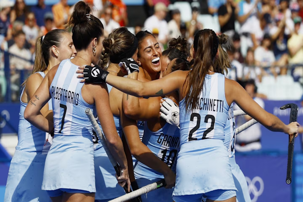Las Leonas superaron a Alemania en los penales y clasificaron a semifinales