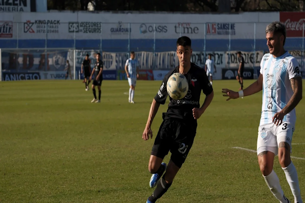 Los jugadores que buscarían una salida de Colón