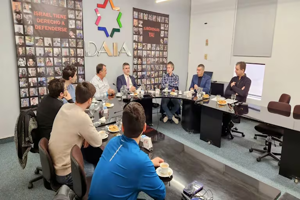 La DAIA busca erradicar la violencia de las canchas
