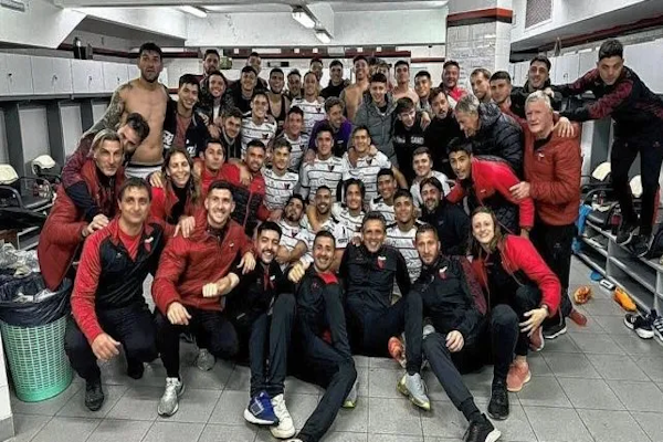 El técnico de Colón expresó su emoción en conferencia