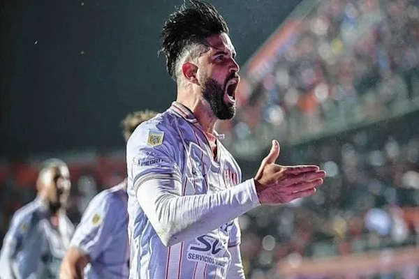 Unión se arrima a zona de Copa Libertadores