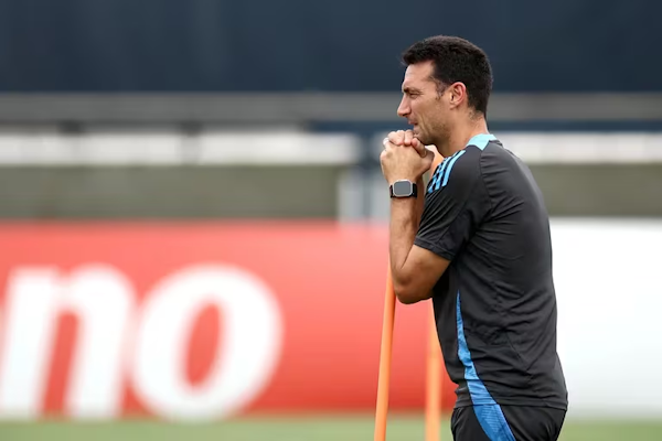 Scaloni confirmó a los citados para la doble fecha de Eliminatorias