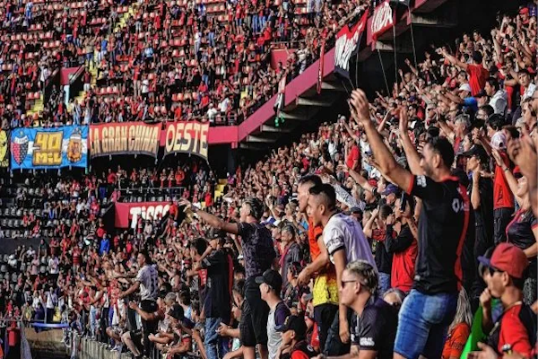 Colón con promoción para los últimos partidos en el Brigadier