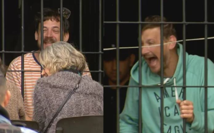 Trasladaron a los hermanos Kiczka, acusados de pedofilia, a un penal de Misiones