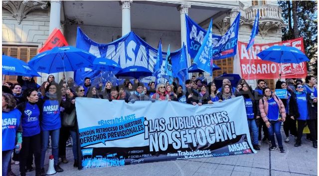 Provincia descontará el día no trabajado por la huelga convocada por sindicalistas