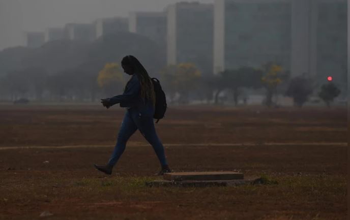 Chile ayuda a Bolivia para enfrentar los incendios forestales