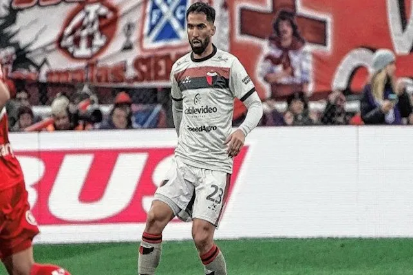 FIFA favoreció a Colón en el reclamo de Espínola