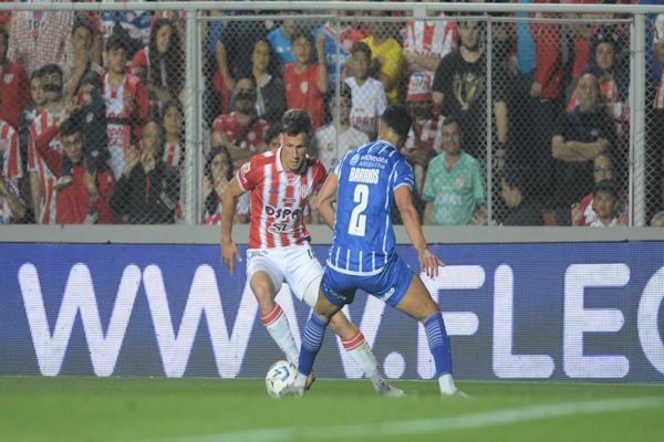 Unión repetirá equipo ante Sarmiento de Junin