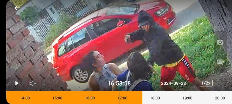 Dos adolescentes fueron asaltadas por un ladrón que se fugó en bicicleta