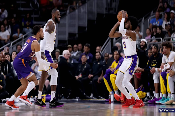 NBA: LeBron James y Bronny James hicieron historia