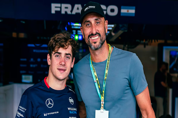 Manu Ginóbili visitó a Colapinto en el GP de Estados Unidos