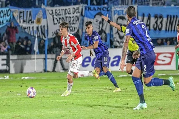Cambio en el horario del partido entre Unión y Atlético Tucumán 