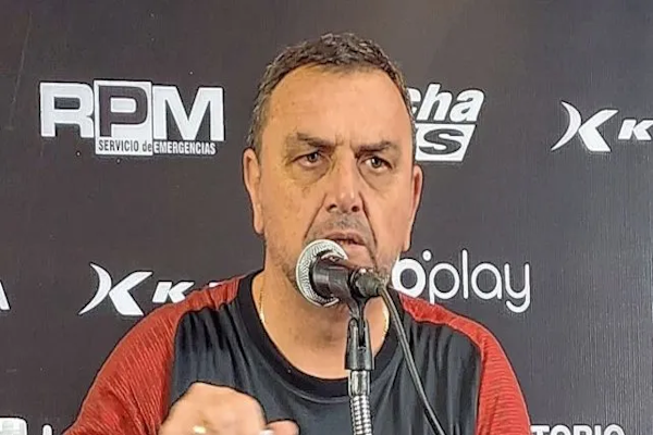 Osella continuaría al frente del equipo de Colón