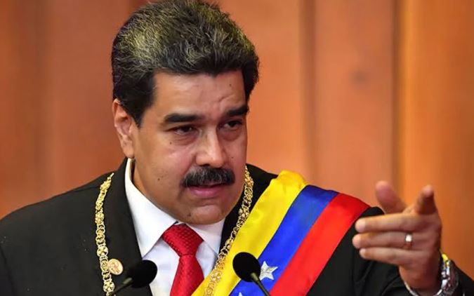Maduro tildó de a Milei de 