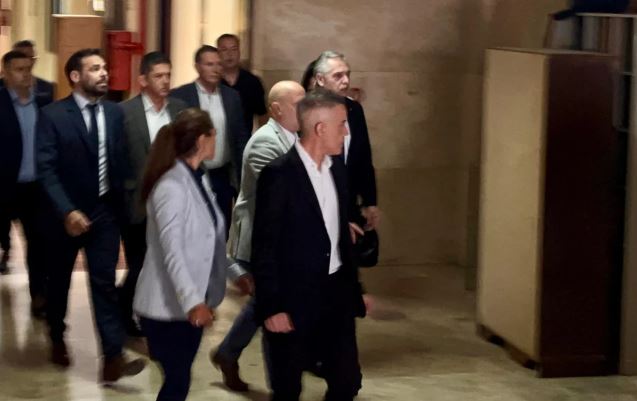 Causa Seguros: Alberto Fernández se negó a responder preguntas de Ercolini y Rívolo