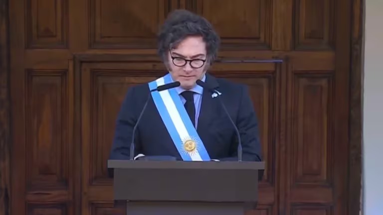 Milei apelará a la Cadena Nacional para referirse a su primer año de gestión