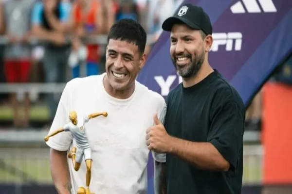 Brian Fernández volverá a jugar a Chile