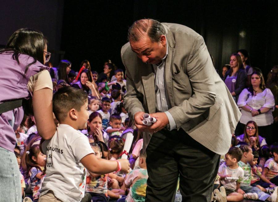 650 alumnos y alumnas egresaron de las salas de 3 años
