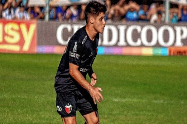 Colón por ahora no negocia a Nicolás Talpone